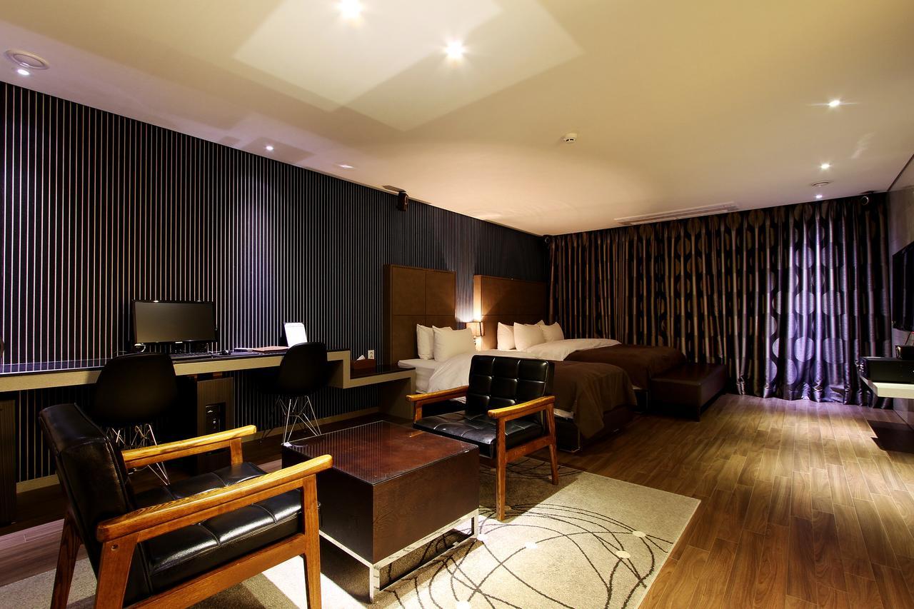 Uijeongbu Latree Hotel Exterior photo